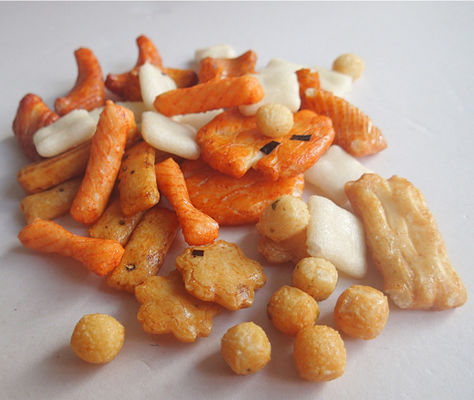 Αγορά Γλυκά ιαπωνικά πρόχειρα φαγητά κροτίδων ρυζιού μιγμάτων κροτίδων ρυζιού cOem της Κίνας online manufacture