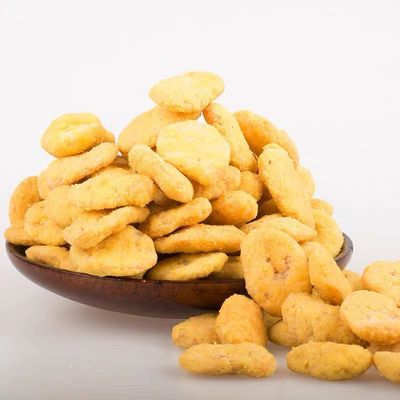 Καλή τιμή Ο κλασικός που διαφωτίστηκε έψησε τα χρυσά φασόλια Fava χρώματος ευρέων φασολιών που αλατίστηκαν ελαφριά σε απευθείας σύνδεση