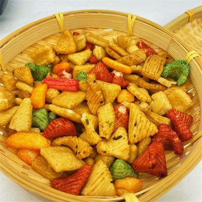 ξεφγμένη cOem τριζάτη κροτίδα ρυζιού στους μαζικούς κινεζικούς κατασκευαστές πρόχειρων φαγητών